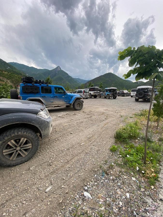Kulla E Vjeter Hotel Koman Kültér fotó